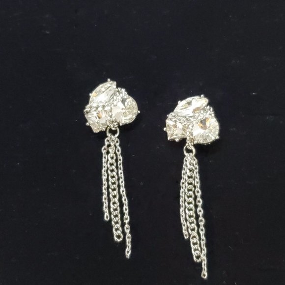 Isaac Mizrahi multi shape rhinestone cluster chain fringe silver earring - Picture 3 of 7